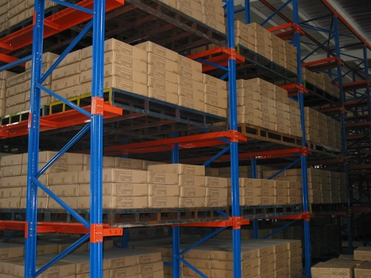 Forklift Drive in Racks